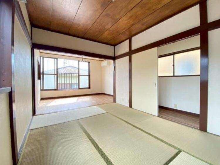 居間 【2025年10月撮影】