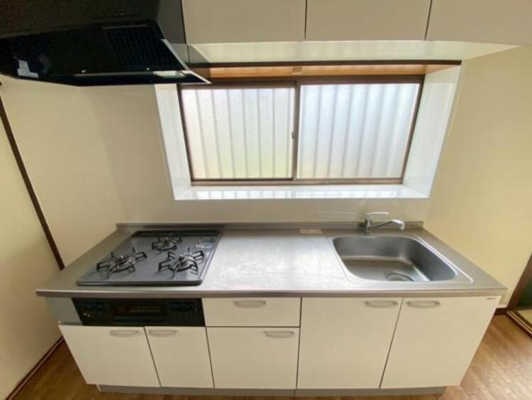 キッチン 【2025年10月撮影】