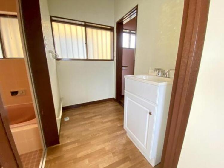 洗面 【2025年10月撮影】