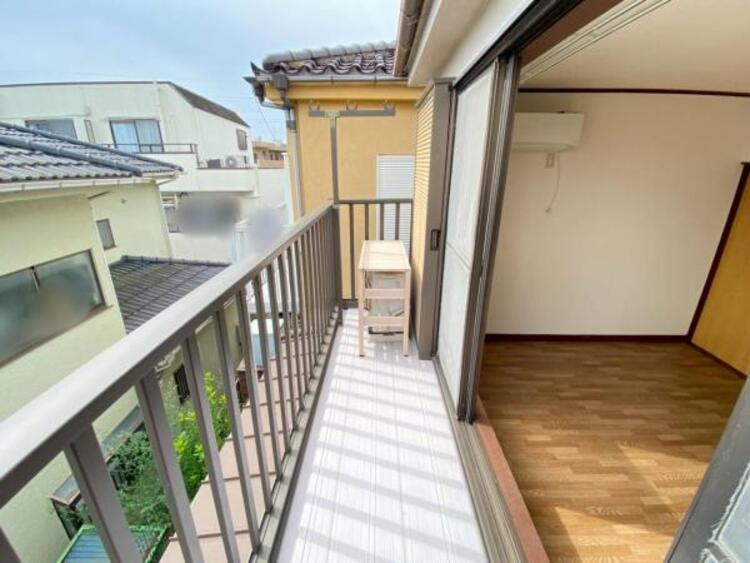 バルコニー 【2025年10月撮影】