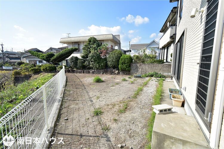 その他 【庭】広々とした南庭付きです♪