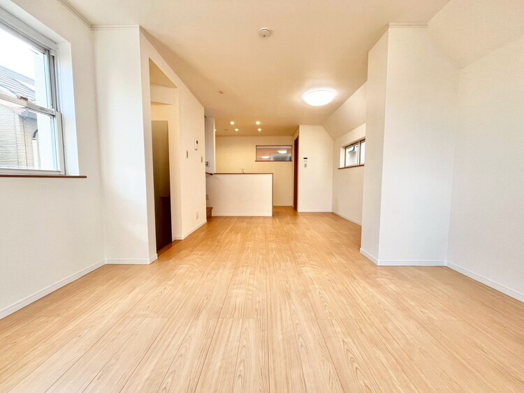 居間 豊かな居住性と、安心感を満たすクオリティが見事に調和した住空間。