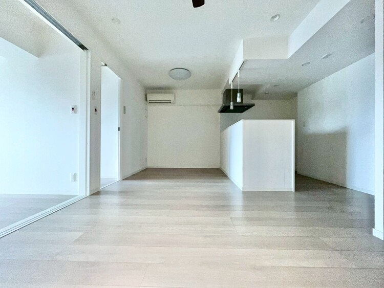 居間 「空間が織り成すひとつ先の住み心地」を演出します。