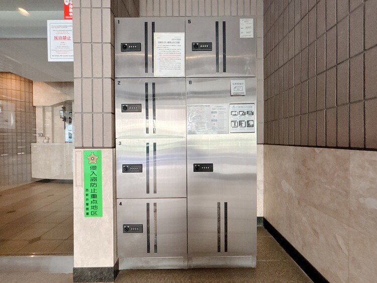 設備 外出中に活躍してくれる宅配ボックスが設置されています。家で宅配物を待たなくて済みますね。