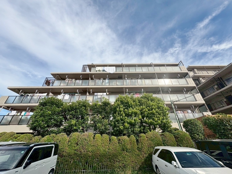 外観 ライフプランニングからローンまで、一貫してご説明させていただきます。お気軽にお問い合わせくださいませ。