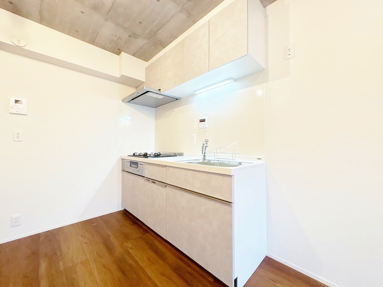 キッチン 洗練されたスタイリッシュなデザイン性と使いやすさを備えた仕様。