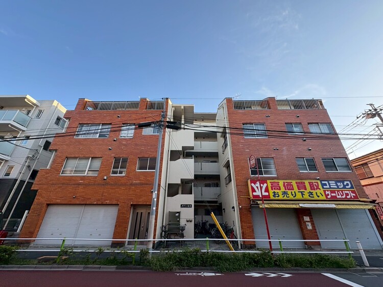 外観 資料には掲載していない情報が、現地にはたくさんあります。是非一度、現地をご確認ください。