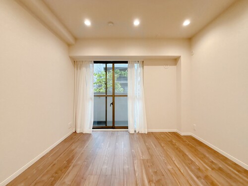 アゼリアコートの物件画像