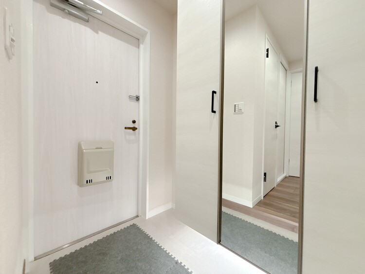 玄関 シューズボックスを完備した玄関です。