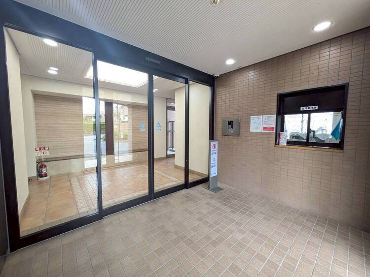 エントランス エントランスは、毎日の行き帰りで使う大事な空間です。