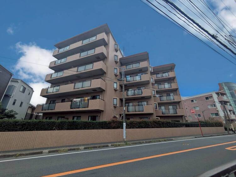 外観 ライフプランニングからローンまで、一貫してご説明させていただきます。お気軽にお問い合わせくださいませ。