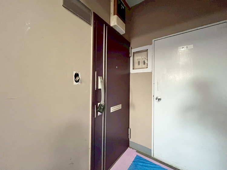 玄関 玄関を開ければ、そこは安らぎのご自宅。