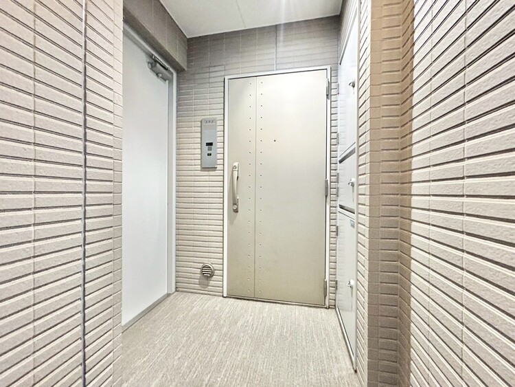 玄関 玄関を開ければ、そこは安らぎのご自宅。