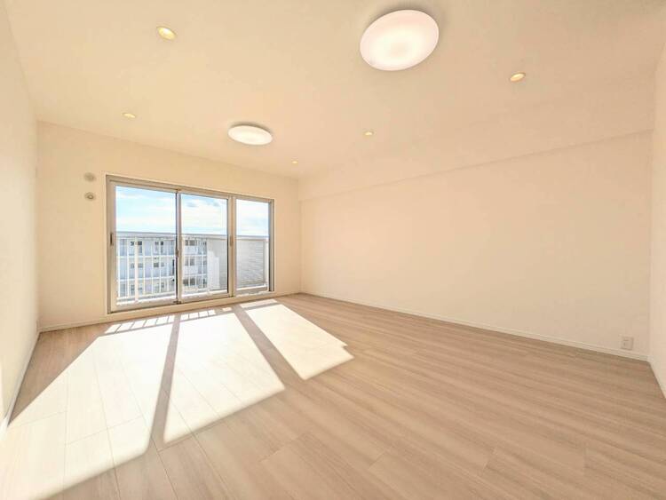 居間 豊かな居住性と、安心感を満たすクオリティが見事に調和した住空間。