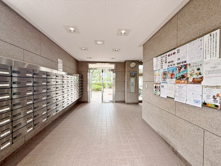 エントランス エントランスは、毎日の行き帰りで使う大事な空間です。