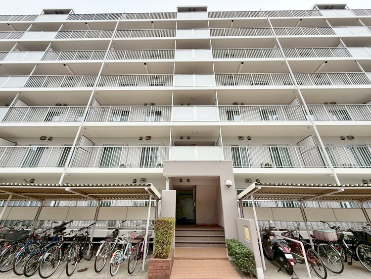 外観 ライフプランニングからローンまで、一貫してご説明させていただきます。お気軽にお問い合わせくださいませ。