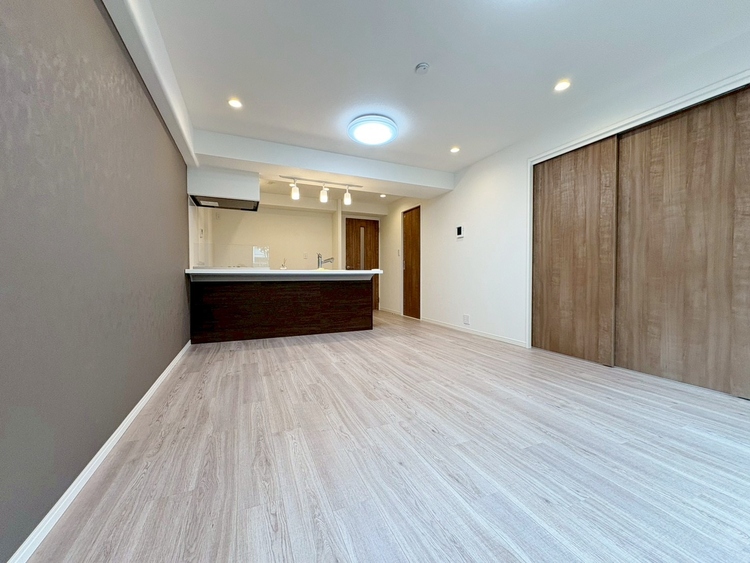 居間 豊かな居住性と、安心感を満たすクオリティが見事に調和した住空間。