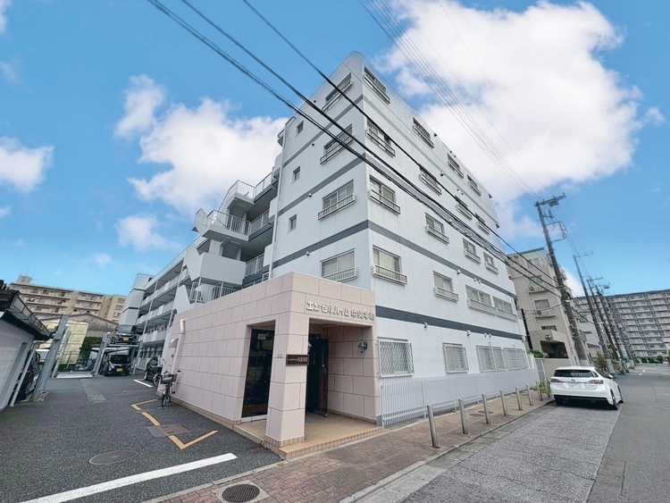 外観 資料には掲載していない情報が、現地にはたくさんあります。是非一度、現地をご確認ください。