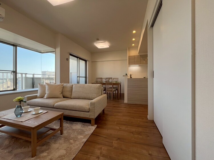 居間 過ごす時間が、たくさんの思い出として紡がれていく場所。