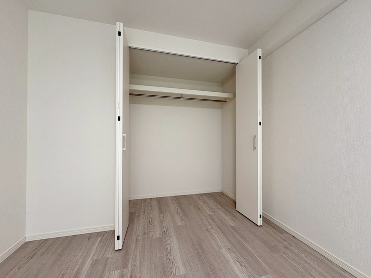 収納 居室にはクローゼットがあり、荷物もスッキリ収納して快適にお過ごしいただけます。