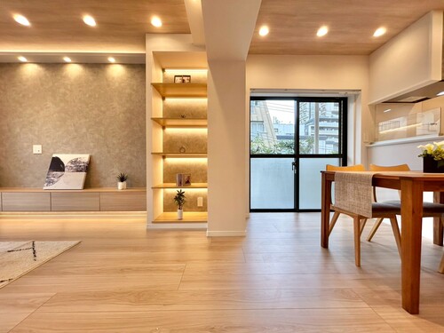 ライオンズマンション新宿原町の物件画像