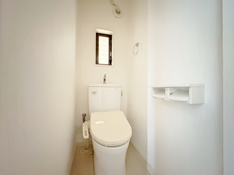 トイレ 暮らしの中のさりげないひとときの快適さにも、こだわりを、持って設備を配しております。
