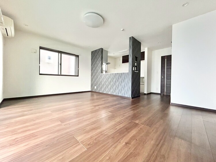 居間 過ごす時間が、たくさんの思い出として紡がれていく場所。