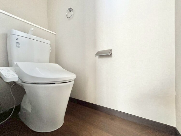 トイレ 暮らしの中のさりげないひとときの快適さにも、こだわりを、持って設備を配しております。
