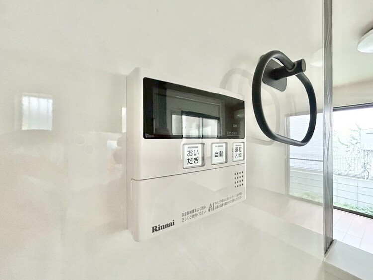 設備 見やすい画面で操作しやすい給湯パネルです。