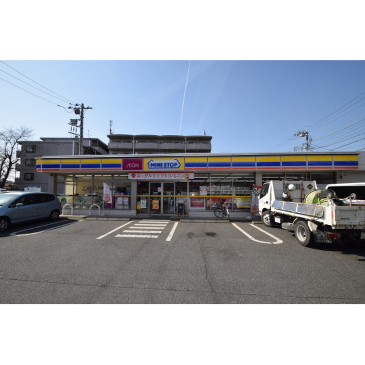 周辺 ミニストップ(約520m)