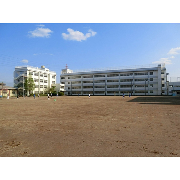 周辺 北中学校(約2260m)