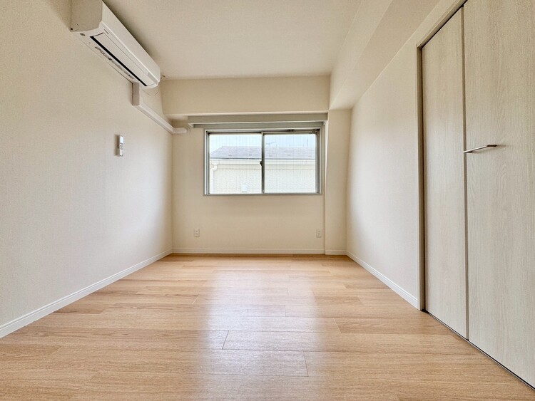 その他 清かで艶やかな時間をもたらしてくれる室内です。