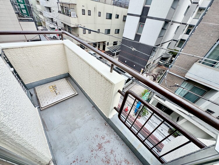 その他 朝の澄んだ空気や、夕方に吹く清々しい風を感じられるバルコニー。