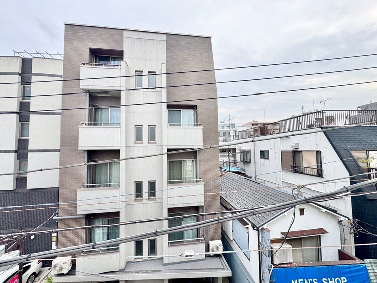 その他 眺望や窓からの景色が良いと、家で過ごす時間も快適です。