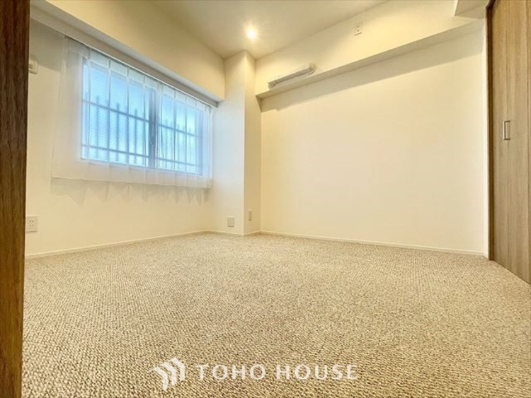 内装 【PRIVATE ROOM】◆プライベートな時間◆最高な暮らしにはこの空間が必要。家族のふれあいも大切にしつつ、自分の空間も大切にしたい。