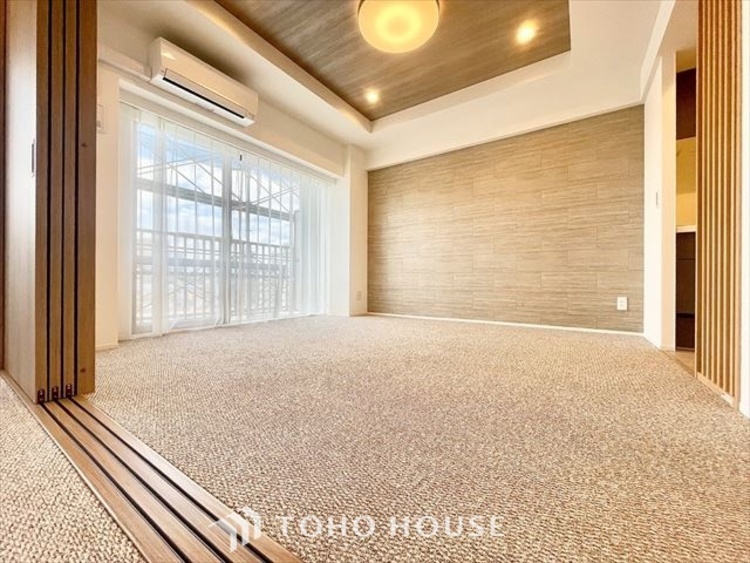 内装 【LIVING】◆Sunshine◆光が燦々と入り、いるだけで気持ちいい。「開放的でゆとりあるお部屋です。」