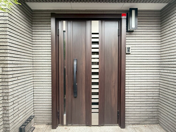 その他 清潔感のある落ち着いた雰囲気の玄関です。