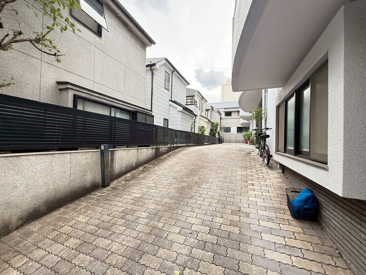 その他 解放的な空間となっております。