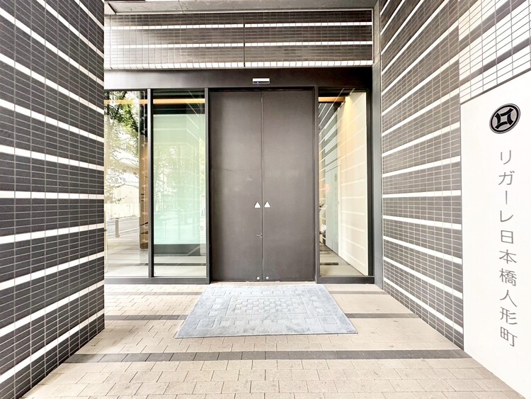 その他 上質感漂う玄関アプローチです。