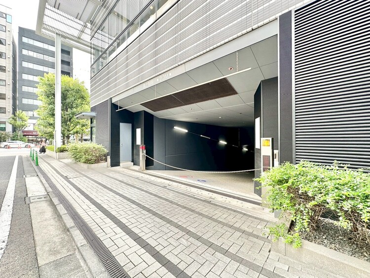 その他 駐車スペースが嬉しいですね。※空き状況は都度ご確認下さい。