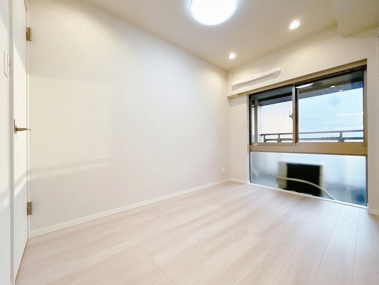 子供部屋 清かで艶やかな時間をもたらしてくれる室内です。