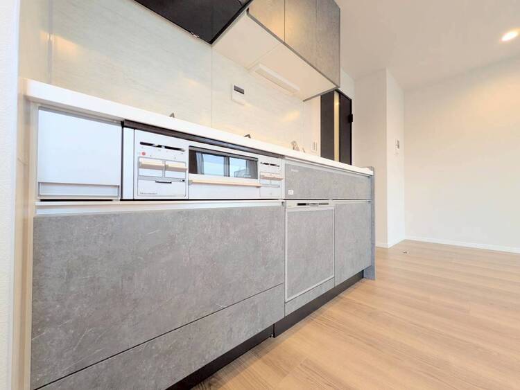 その他 開放感のあるキッチンスペース。調理をしながら、会話も弾みそうですね。