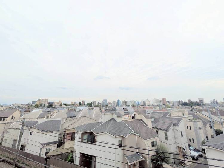 その他 眺望や窓からの景色が良いと、家で過ごす時間も快適です。