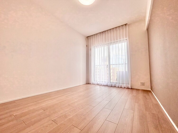 その他 清かで艶やかな時間をもたらしてくれる室内です。