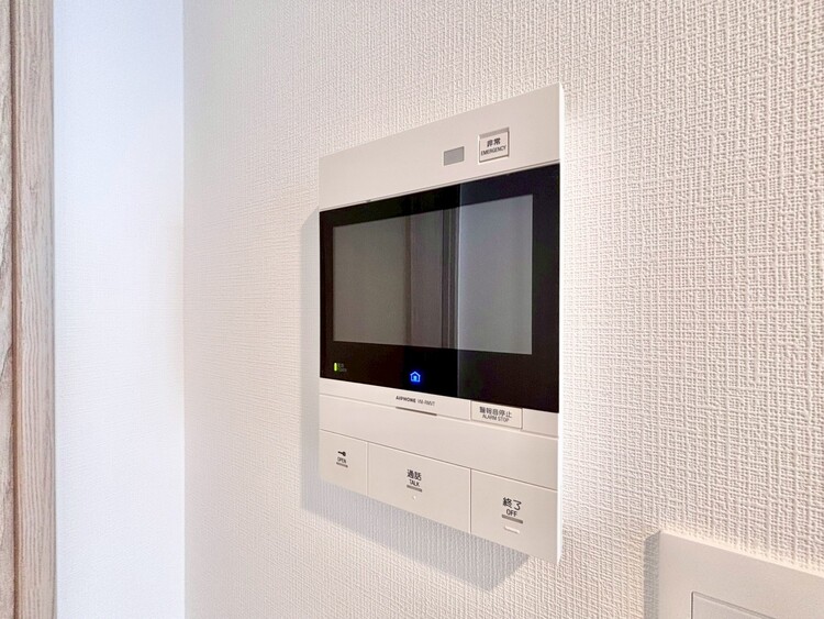 その他 誰が来てもわかる様にモニター付きインターホンを設置。