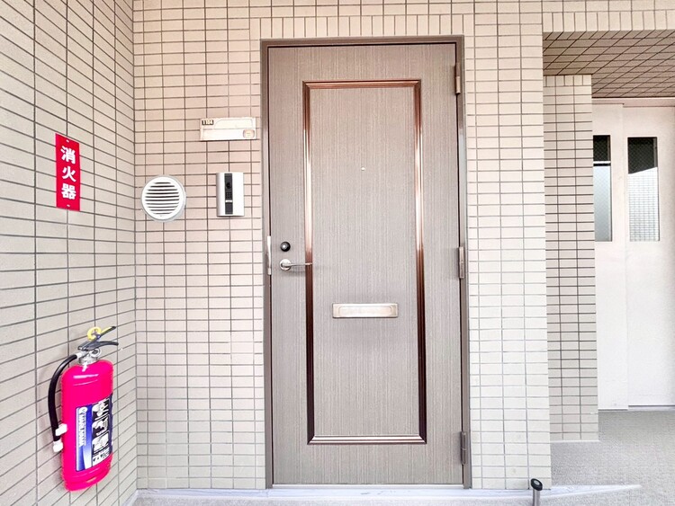 その他 清潔感のある落ち着いた雰囲気の玄関です。