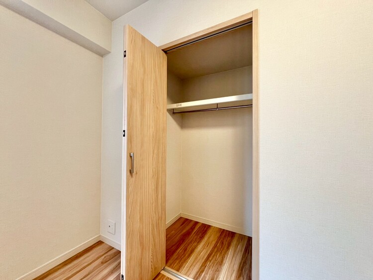 その他 家電やスーツケース、ストック品など何でも片付く嬉しい空間です。