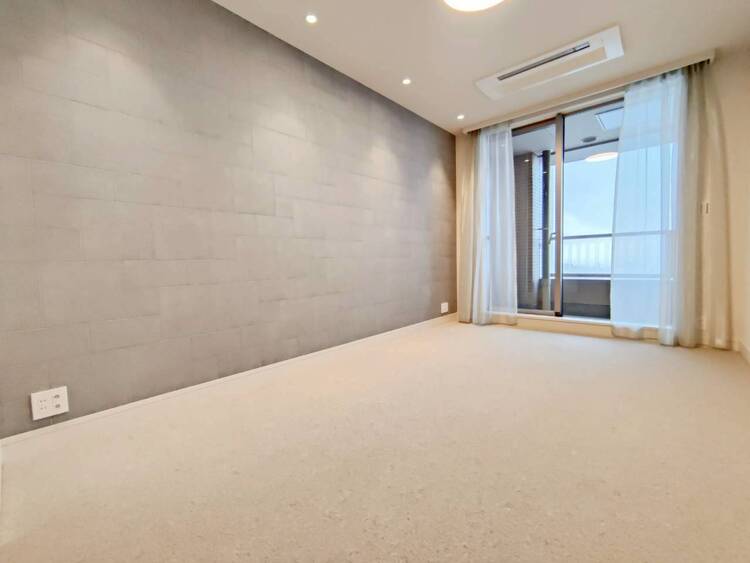 その他 清かで艶やかな時間をもたらしてくれる室内です。