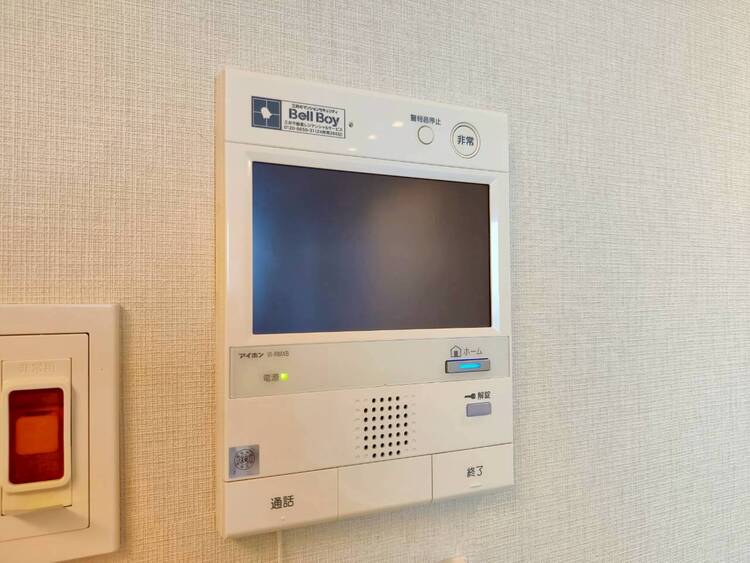 その他 誰が来てもわかる様にモニター付きインターホンを設置。