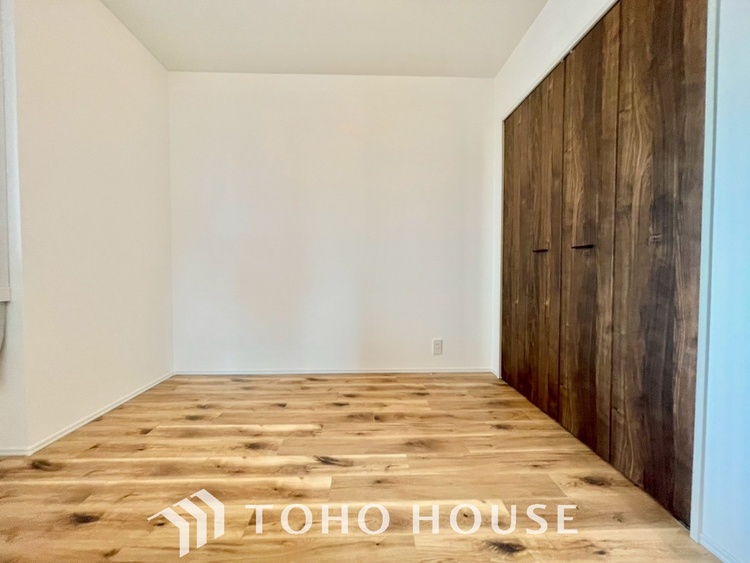 内装 【PRIVATE ROOM】◆属毛離裏◆子は父を手本とし、母に愛育されて成長する。家族の深い繋がり。いつまでも大切にしたい。